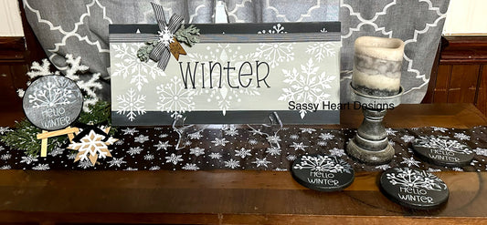 Hello Winter Decor Set